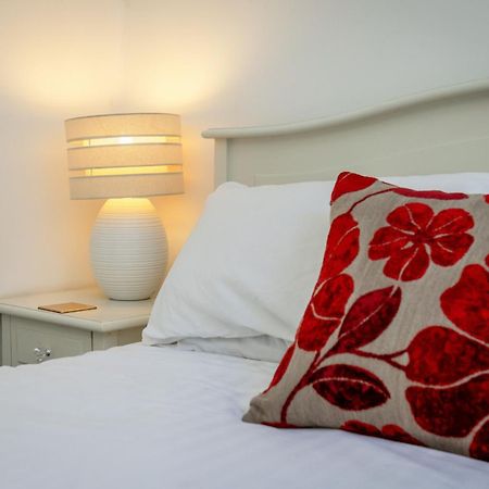 Traditional 3 Bedroom Quiet Duplex Flat By High St, Trams And Buses - Just 1-5 Miles To Centre Edinburgh Exterior photo